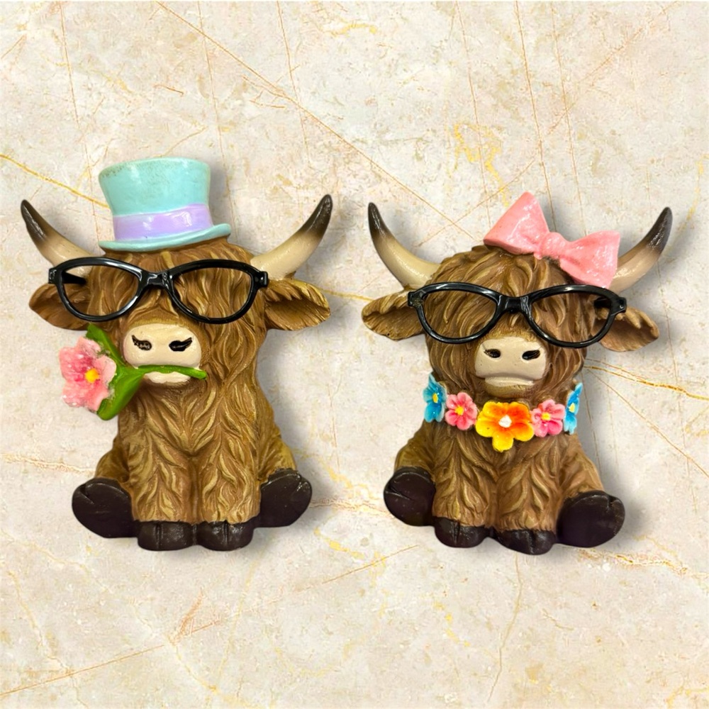 Cute Highland Cow Figurines with Glasses